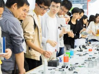 热血与绽放，女子篮球半决赛赛程前瞻，巅峰对决一触即发