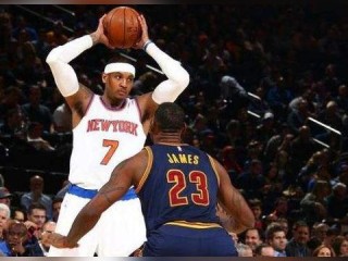 詹姆斯有没有扣碎过篮板？NBA最暴力扣篮的真相与传说