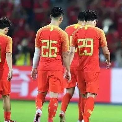 群星闪耀，谁执牛耳？盘点中国男篮历史十大巨星