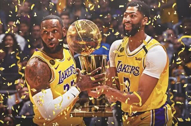 NBA季后赛为什么要分东西部?历史、平衡与传统的三重逻辑 NBA季后赛为什么要分东西部?历史、平衡与传统的三重逻辑