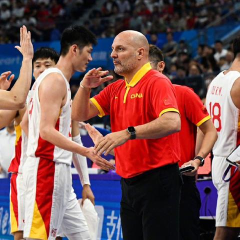 2026年NBA年薪排行榜前二十名，亿元合同时代的新格局