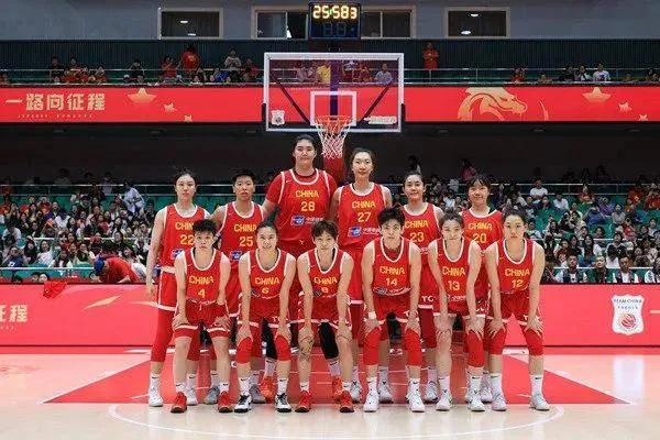 中国女篮今晚决赛直播在哪里看？完整观赛指南与赛事前瞻